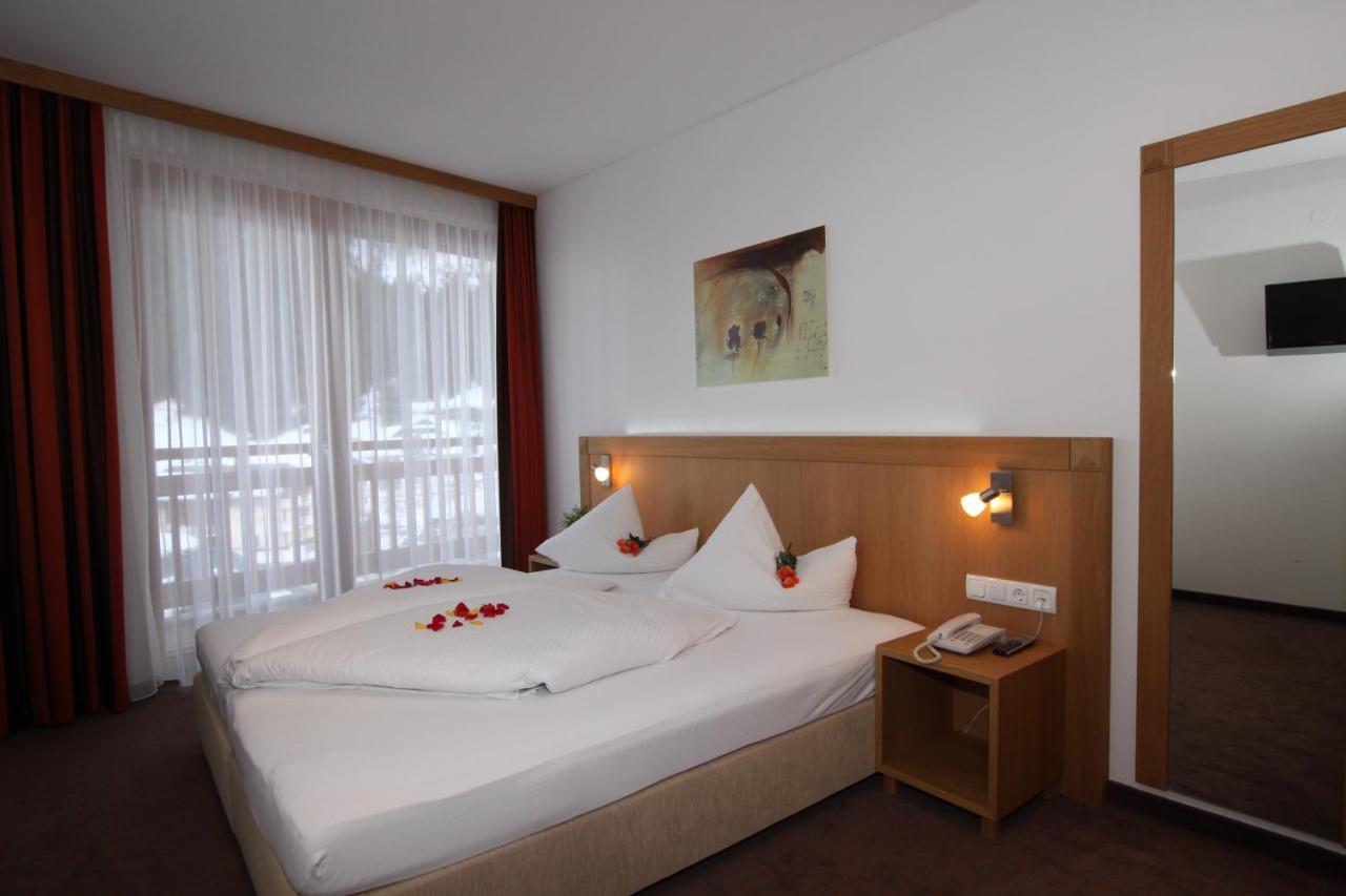 Hotel Garni Panorama イシュグル エクステリア 写真